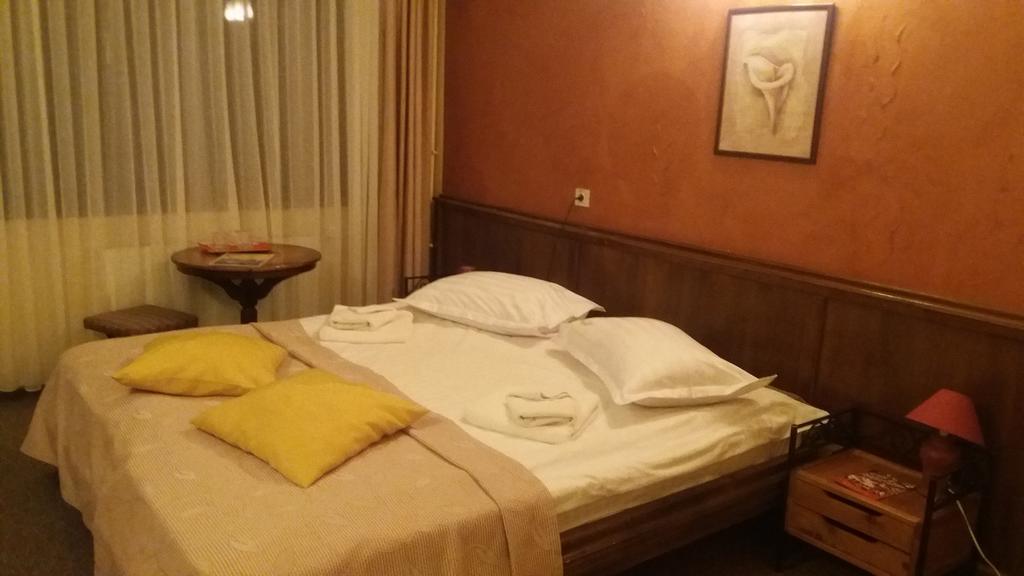 Hotel Zada เปรดัล ภายนอก รูปภาพ