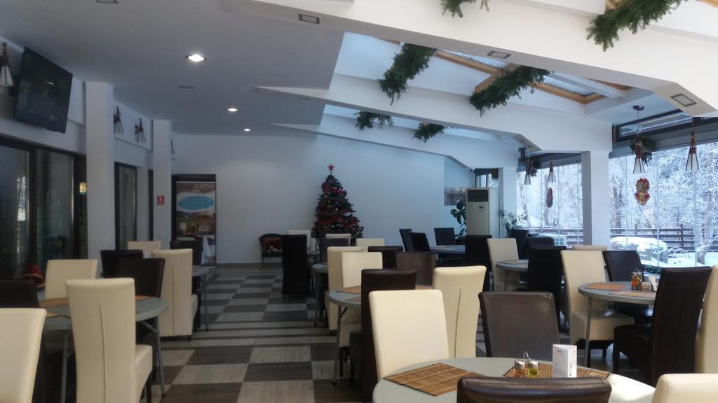 Hotel Zada เปรดัล ภายนอก รูปภาพ