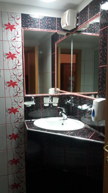 Hotel Zada เปรดัล ภายนอก รูปภาพ